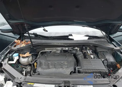 2019 Volkswagen Tiguan 2.0T Se/2.0T Sel/2.0T Sel R-Line/2.0T Sel R-Line Black from USA, damaged, VIN 3VV2B7AX5KM157595